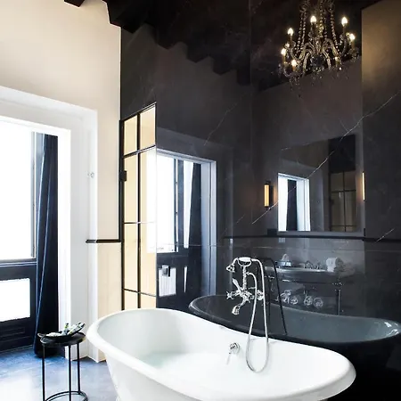 Готель Boutique Casa Canovas