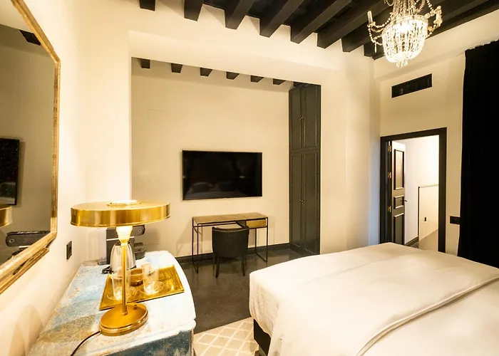 호텔 Boutique Casa Canovas 4*